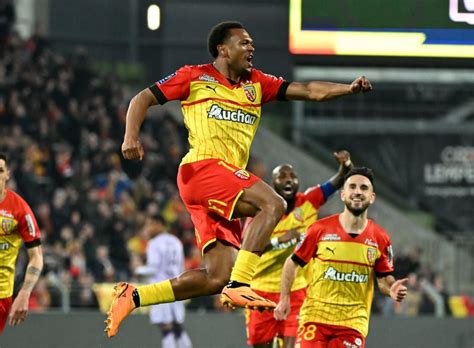 Openda stars as Lens beats Monaco to rise to 2nd in Ligue 1